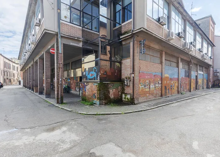 Guesthost - Renaissance 아파트